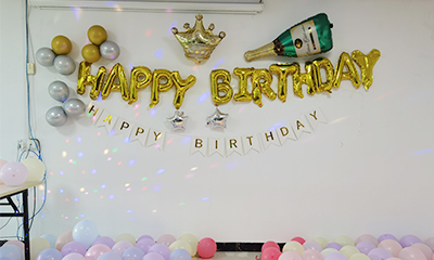 广东B体育仪器8月份员工生日会